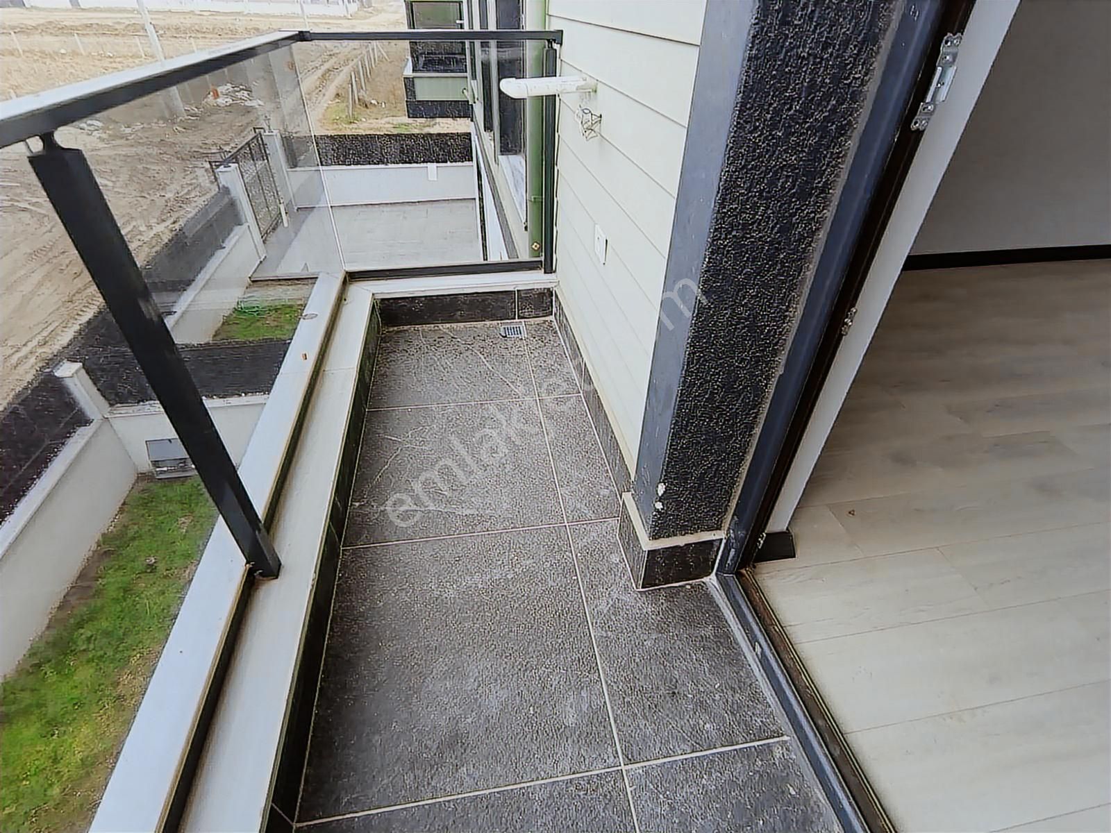 Yeniçiftlikte Satılık 4+1 Villa - Görsel 33