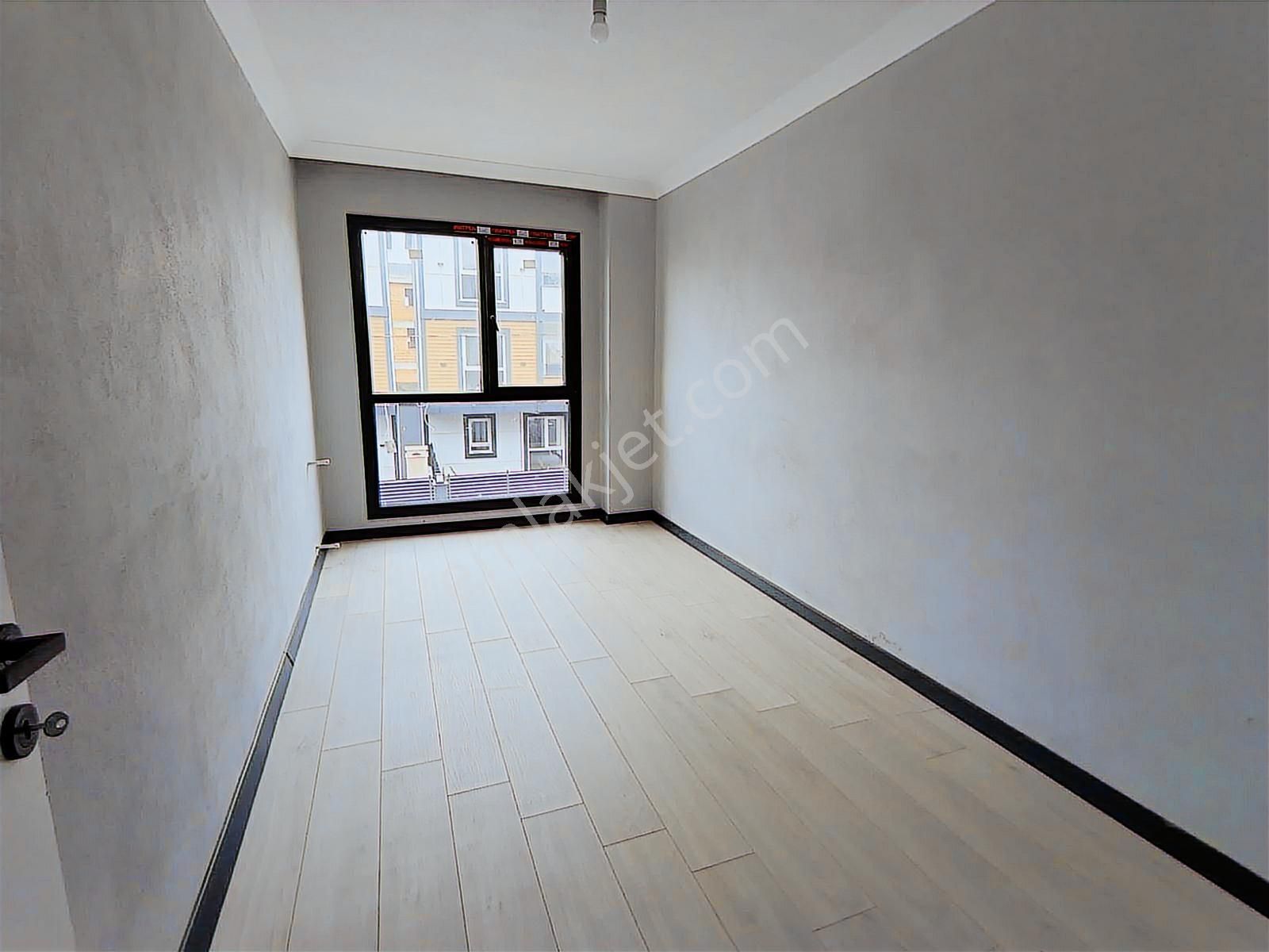 Yeniçiftlikte Satılık 4+1 Villa - Görsel 34