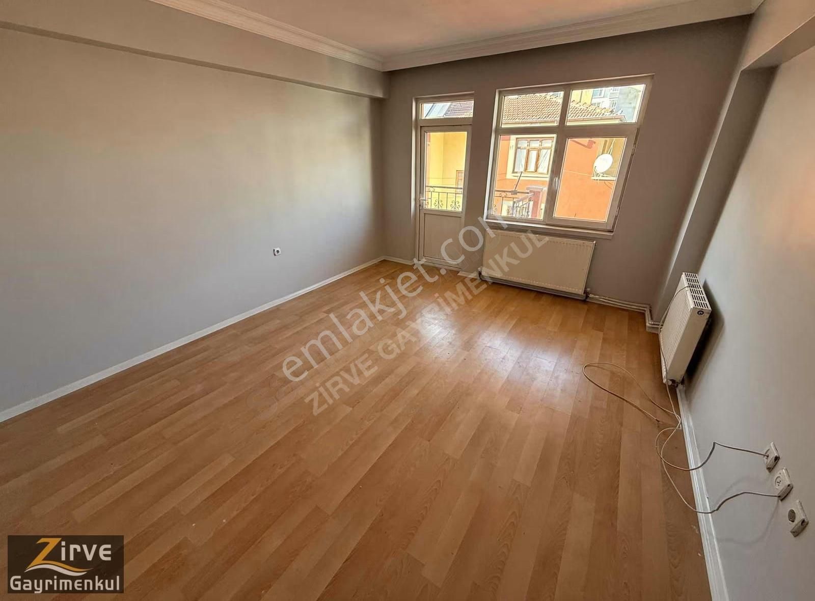 Zirve Gayrimenkulden 3+1 Merkezde Geniş Daire - Görsel 9