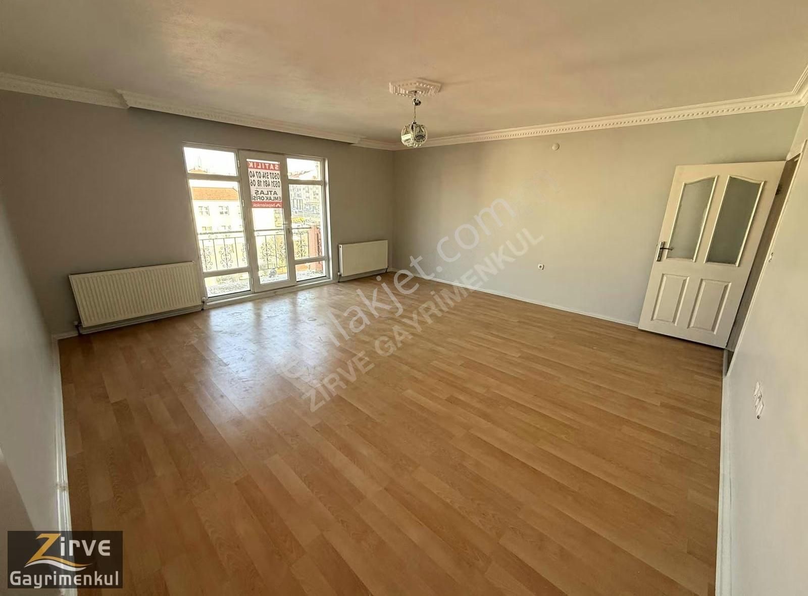 Zirve Gayrimenkulden 3+1 Merkezde Geniş Daire - Görsel 24