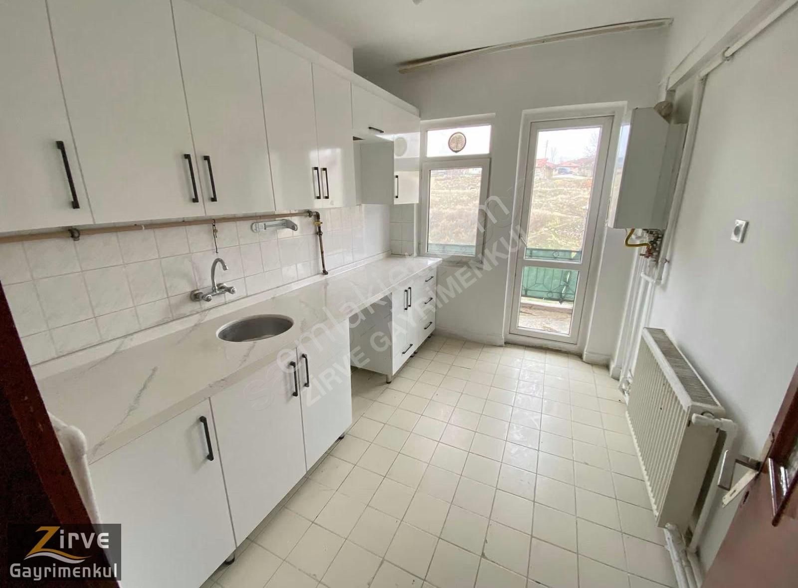 Zirve'den Çarşı Merkezde 3+1 İskanlı Uygun Fiyata Daire! - Görsel 5