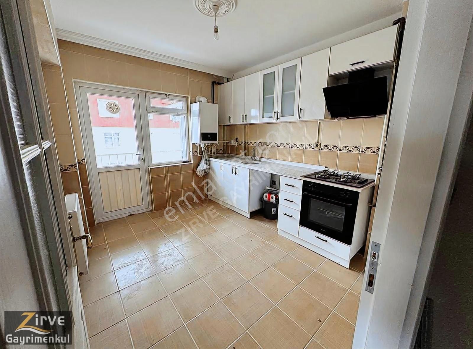 Zirveden Çarşı Merkezde Arakat Masrafsız Fırsat Daire