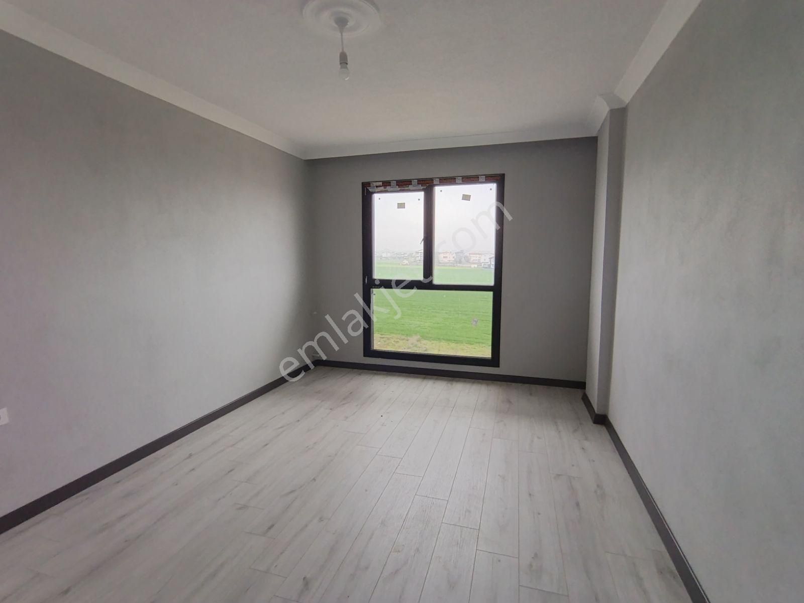 Sıfır 170 M Arsa İçinde Krediye Uygun İskanlı 3 Katlı 4+1 Villa - Görsel 34