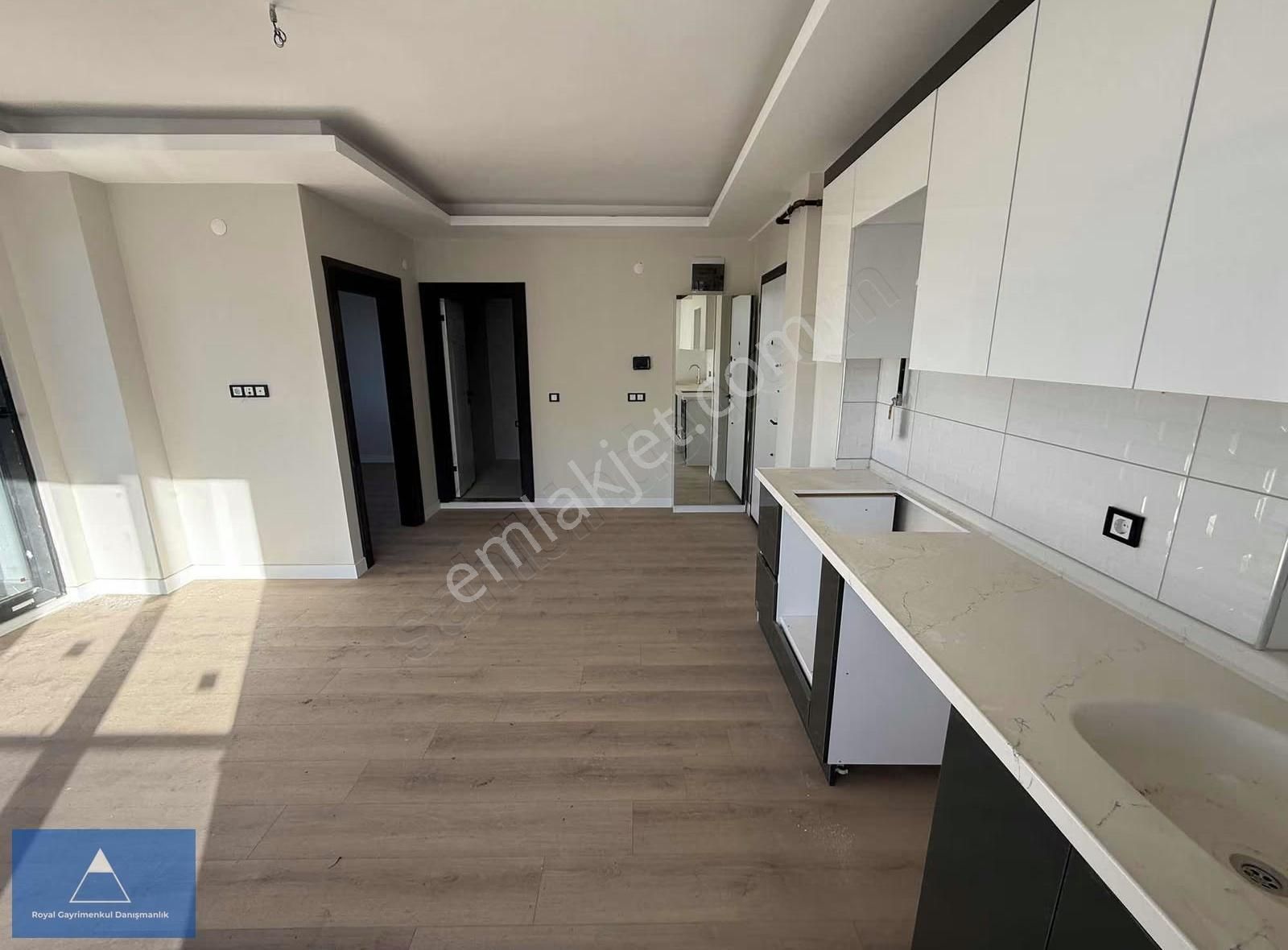 Körfezde Yüksek Kredili Deniz Manzaralı Fırsat 1+1 Daire - Görsel 13