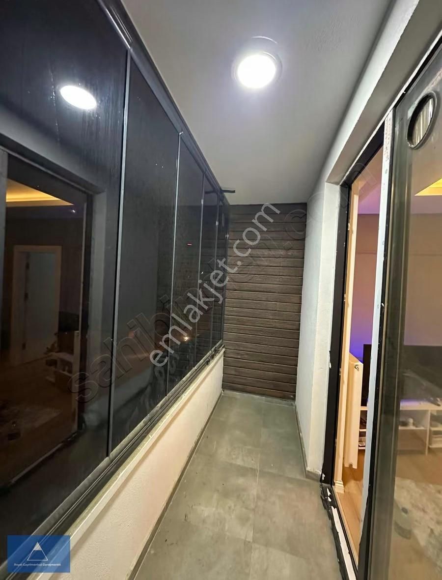 Tramvaya 200 M Oldukça Geniş Şahane Konum Kombi+cambalkonlu 1+1 - Görsel 3