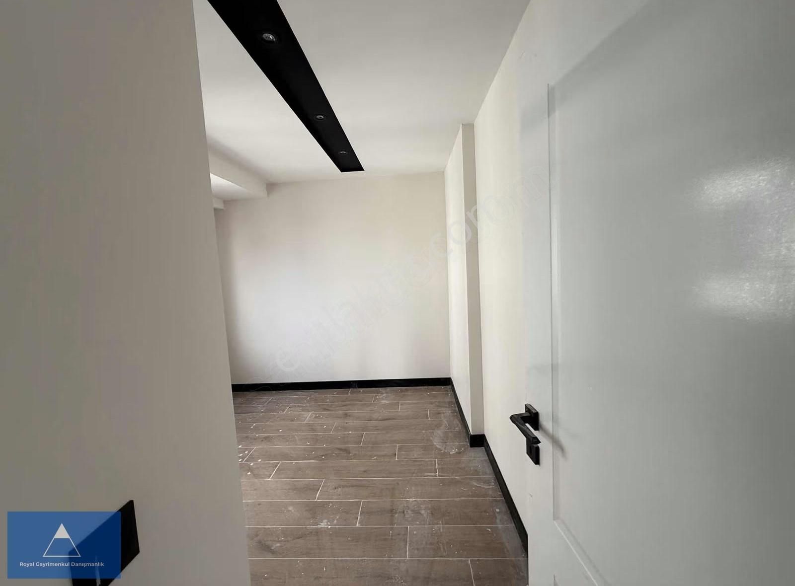 Ultra Lüks Toplu Konut Bulvarına Yakın Satılık 1 + 1 Daireler - Görsel 5