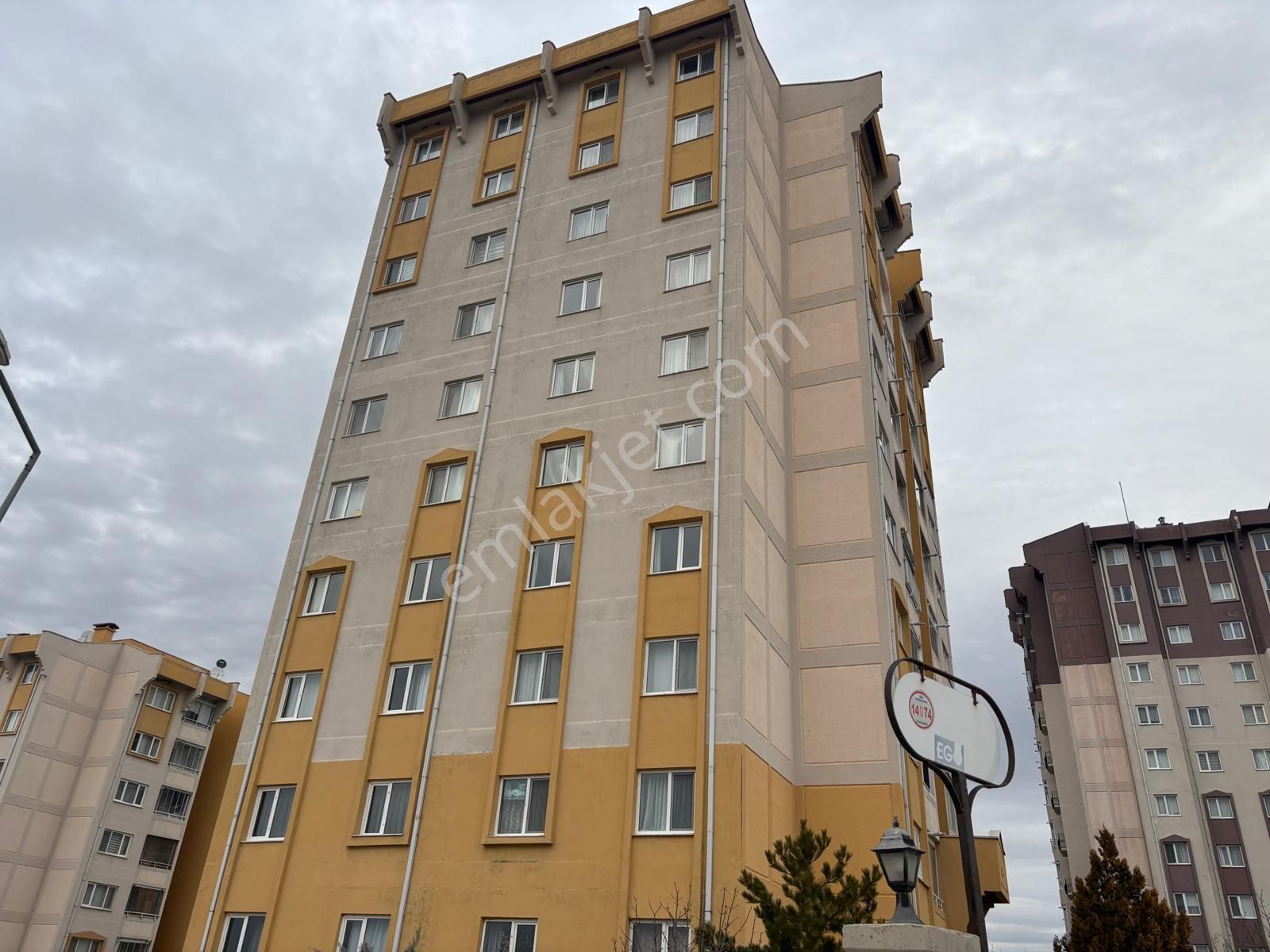 Turkuaz Toki'de Satılık 2+1 Daire (üniversite Yakını) - Görsel 2