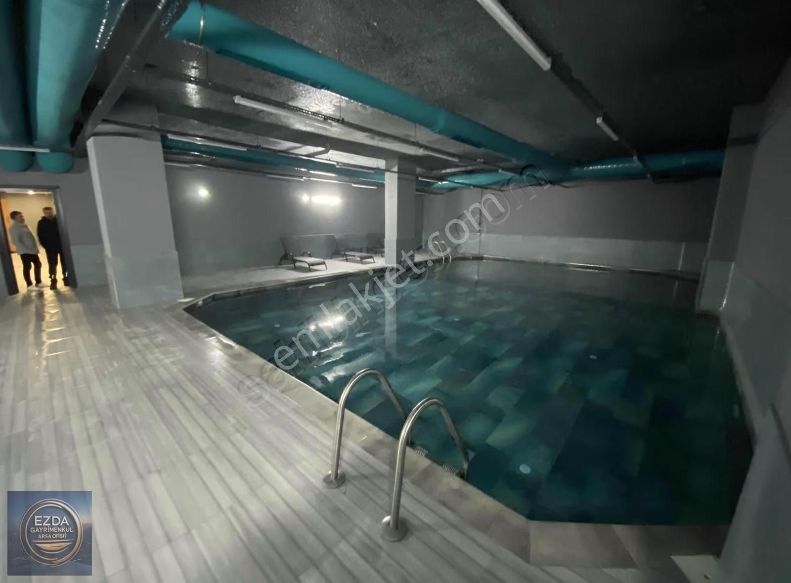 Beylikdüzü Tor Sitesinde Satılık 8.kat Güney Cephe 1+1 Daire - Görsel 29