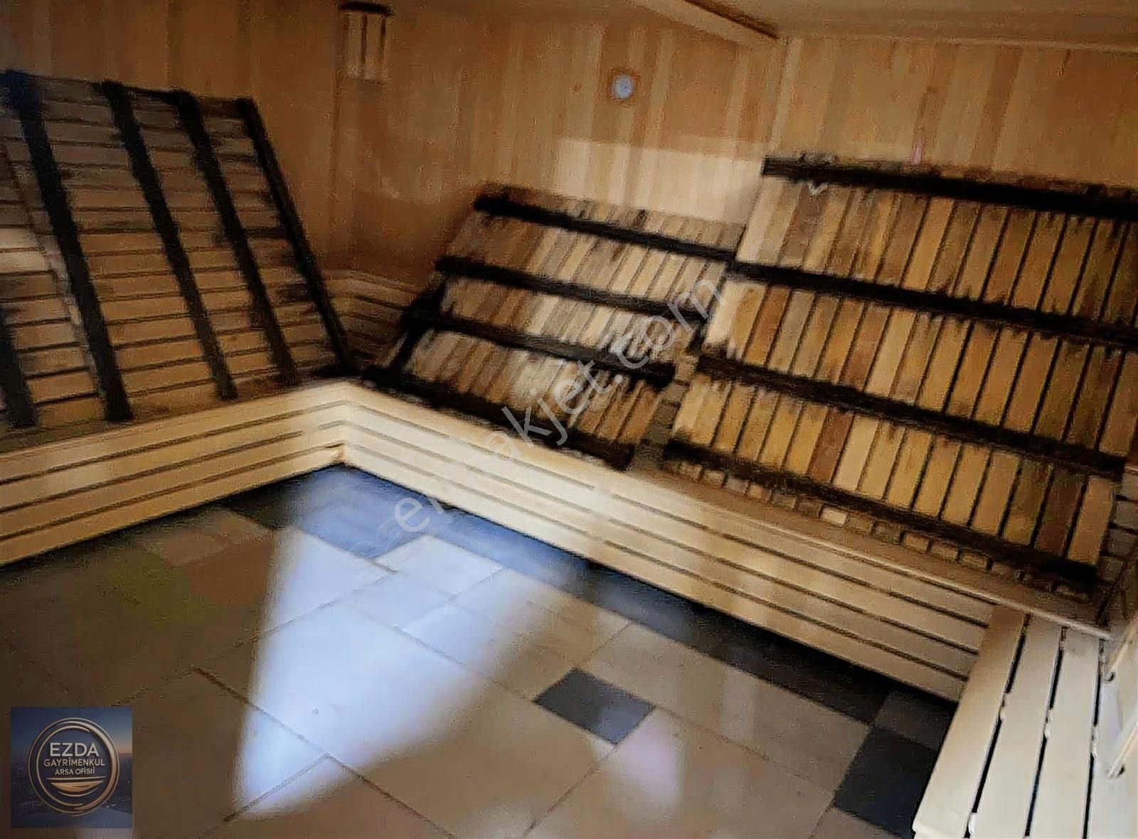 Beylikdüzü Tor Sitesinde Satılık 8.kat Güney Cephe 1+1 Daire - Görsel 12