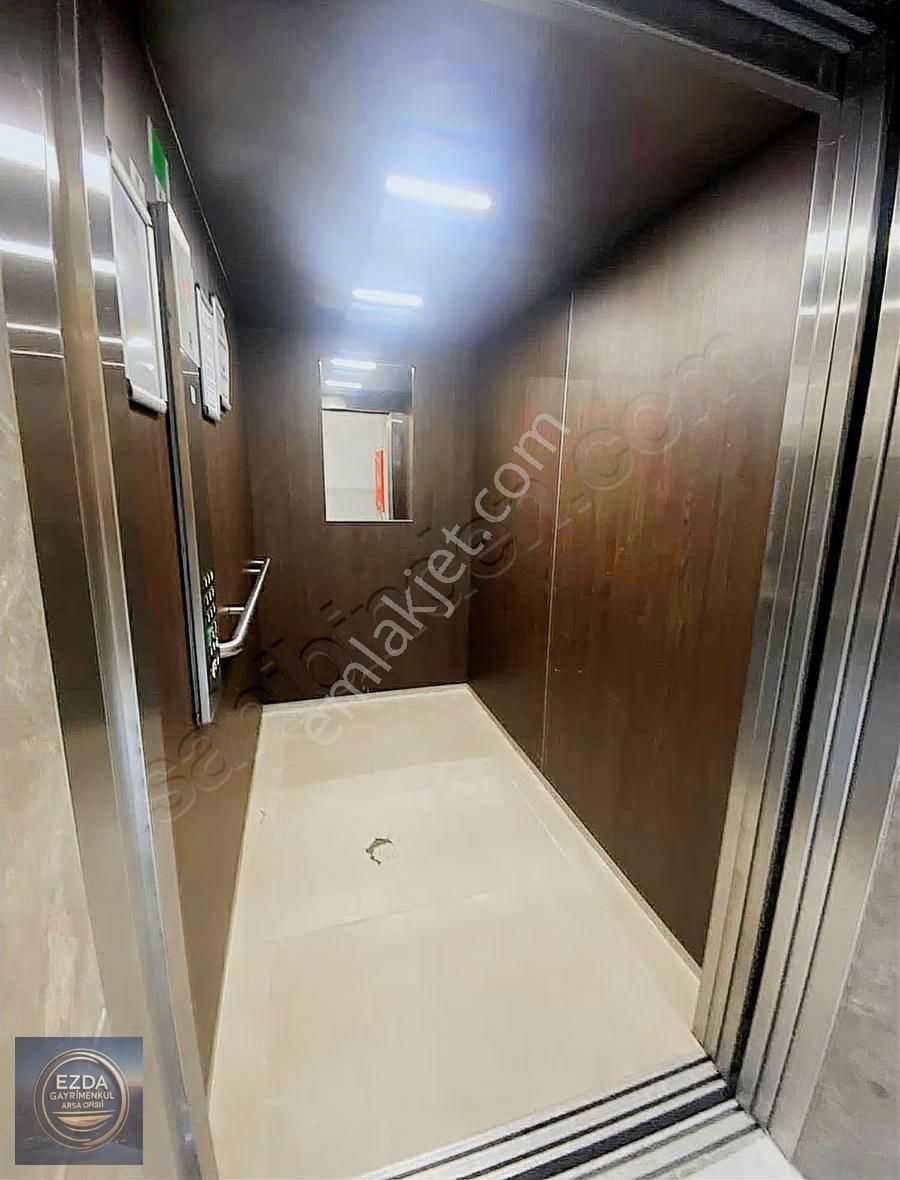 Beylikdüzü Tor Sitesinde Satılık 8.kat Güney Cephe 1+1 Daire - Görsel 19