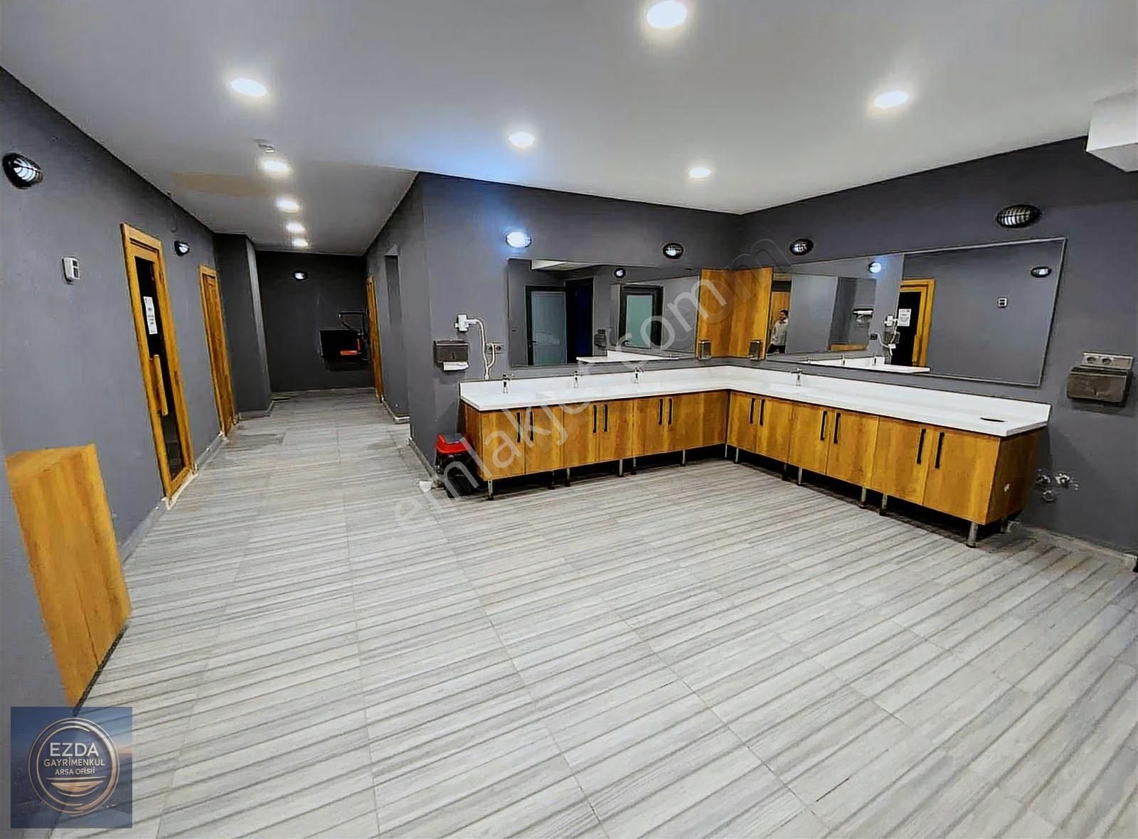 Beylikdüzü Tor Sitesinde Satılık 8.kat Güney Cephe 1+1 Daire - Görsel 18