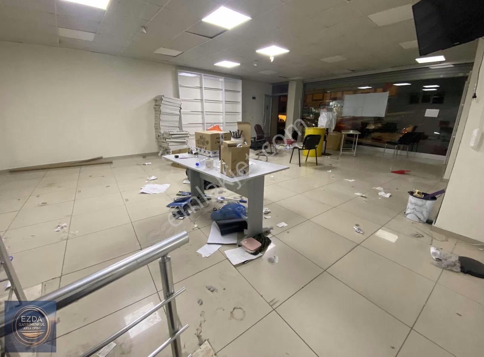 Kiralık 2 Katlı 180m2 Düz Giriş Depolu Yeni Dükkan - Görsel 10