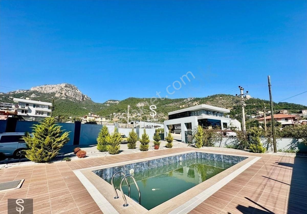 Alanya Çıplaklı'da 2+1 Ayrı Mutfak Havuz'lu Kiralık Daire - Görsel 20