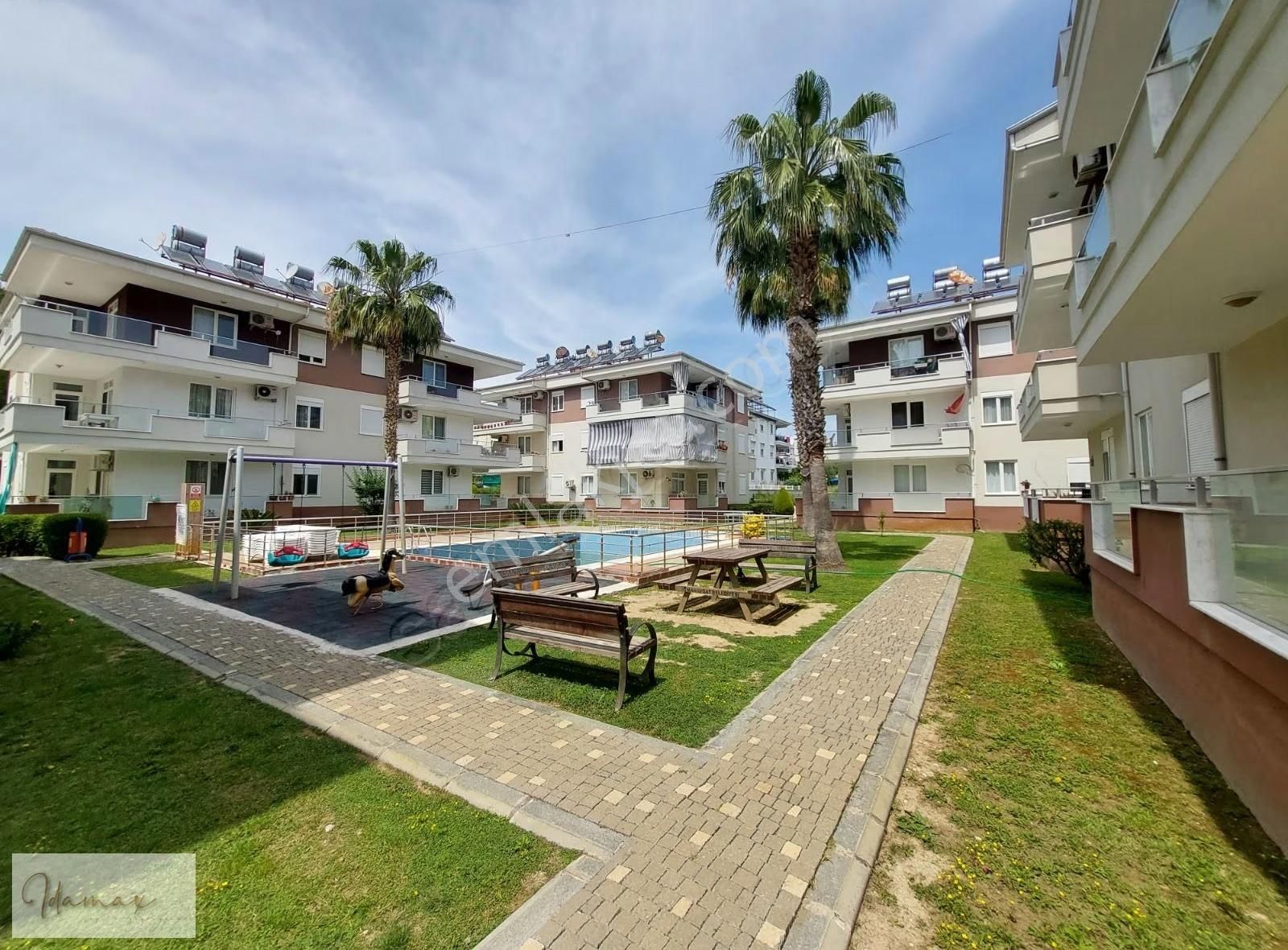 İdamax'tan Havuzlu Sitede Eşyalı Kiralık Daire