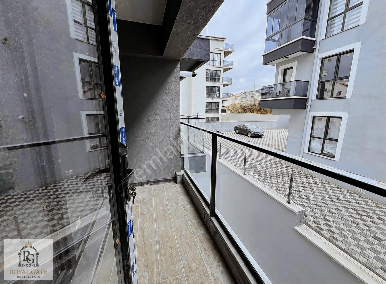 Hilal Mahallesi'nde Satılık 1+1 Daire: Yatırım Fırsatı! - Görsel 3