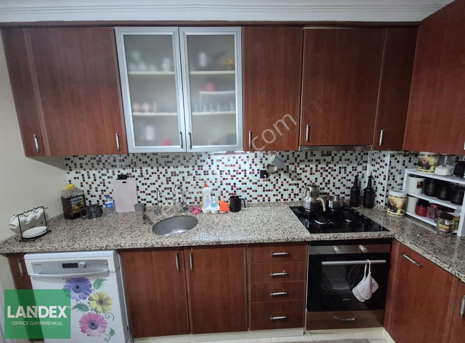 Karahasanlıda Umut 3 Sitesinde 2+1 Cam Balkonlu Satılık Daire - Görsel 20