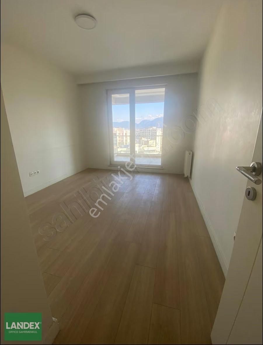 Landex`ten Sinpaş Aqua City'de 10. Kat Manzaralı 3+1 Daire - Görsel 5