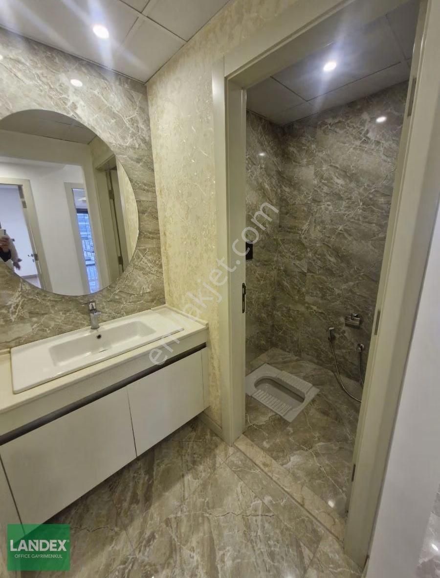 Landex'den Şemikler'de 4+1havuzlu Güvenlikli 220m2 Satılık Daire - Görsel 18