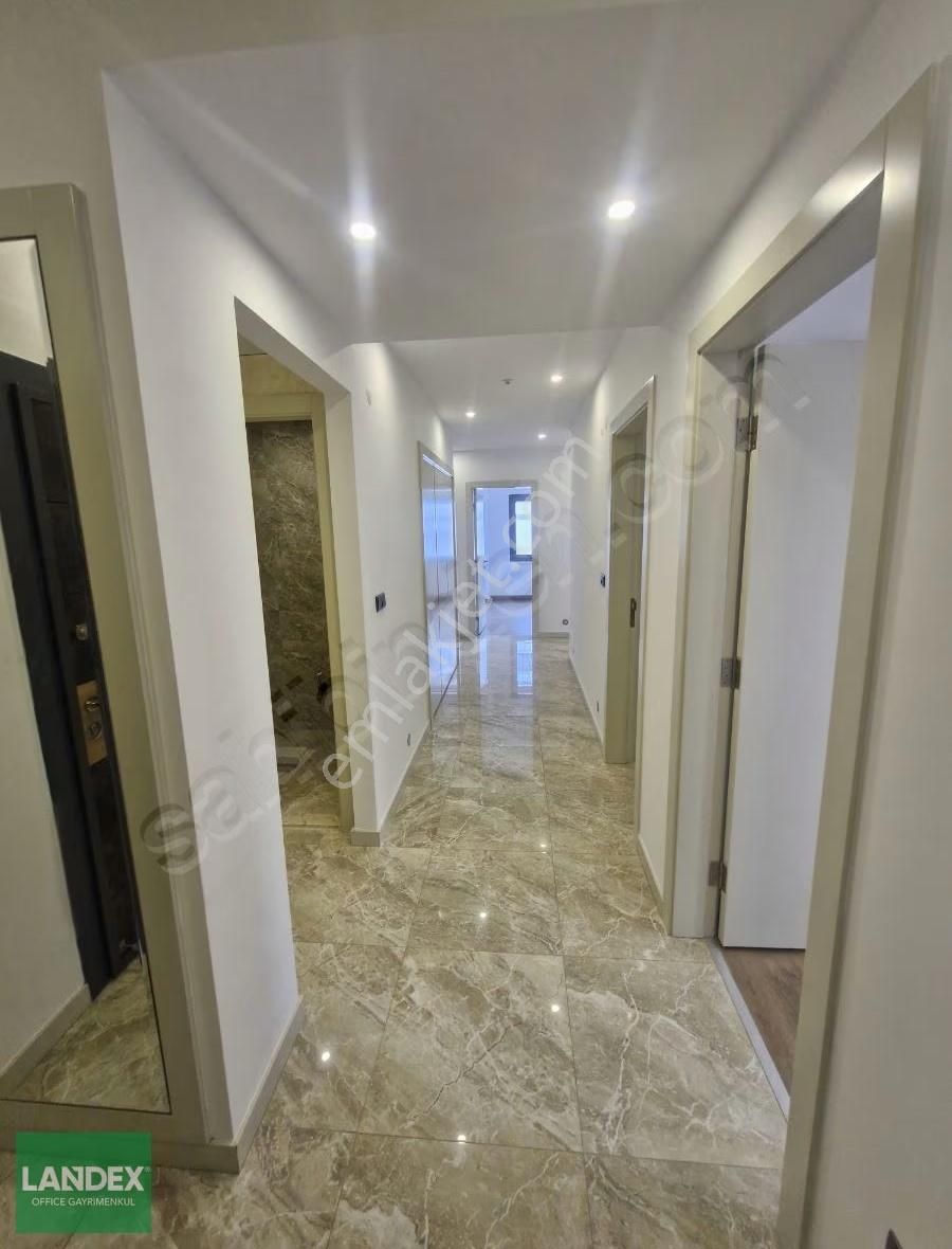 Landex'den Şemikler'de 4+1havuzlu Güvenlikli 220m2 Satılık Daire - Görsel 16