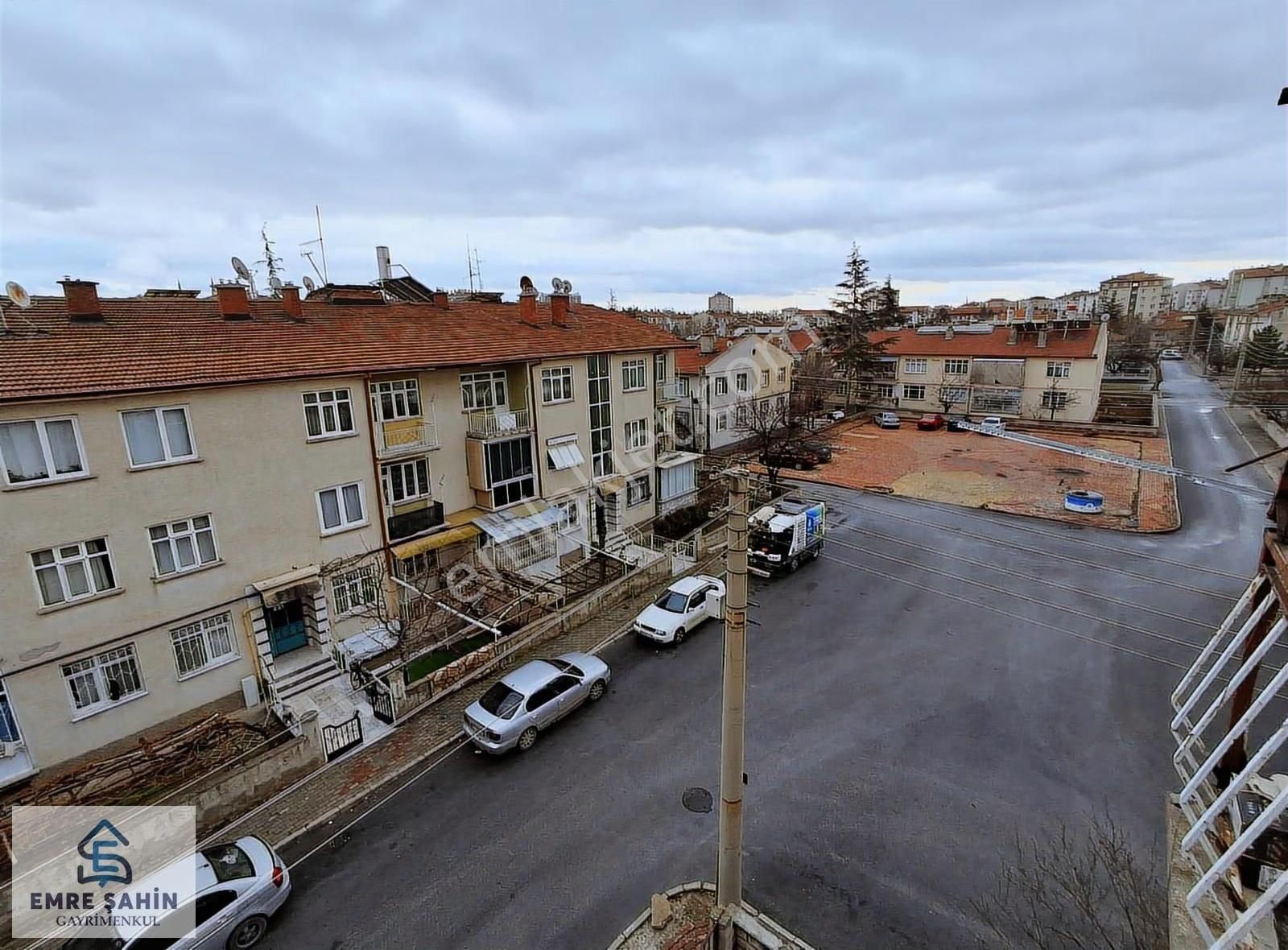 Malazgirt Mah. Full Bakımlı Satılık 3+1 Daire - Görsel 21