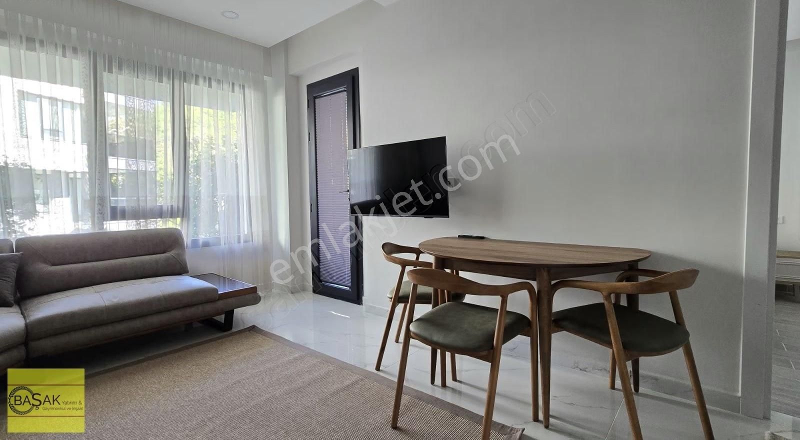 Başak'tan Prestijli Havuzlu Sitede 2+1 Eşyalı Daire - Görsel 12