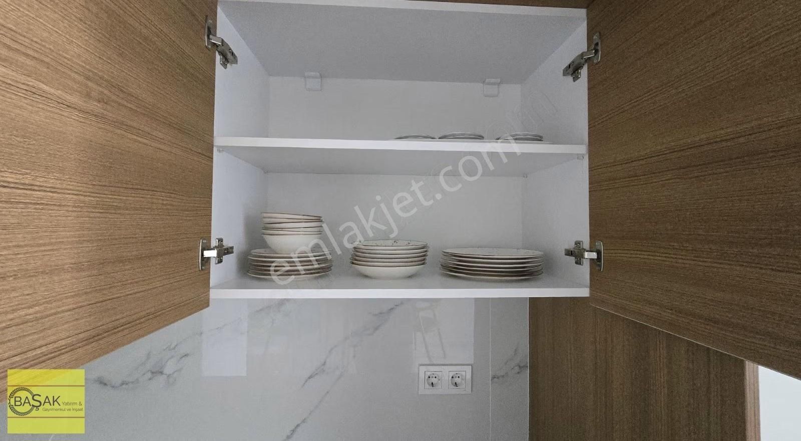 Başak'tan Prestijli Havuzlu Sitede 2+1 Eşyalı Daire - Görsel 28