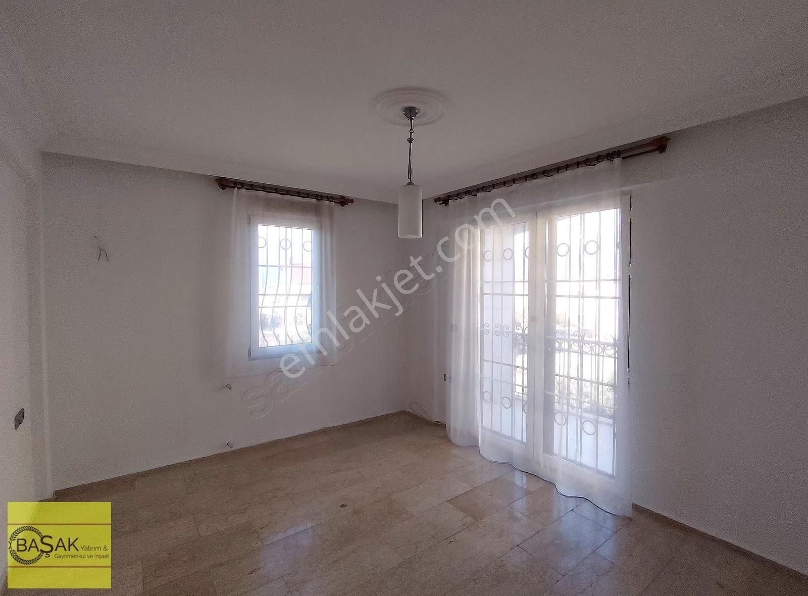 Başak Tan Havuzlu Nezih Sitede Katda Tek Daire Kiralık 5+1 - Görsel 5