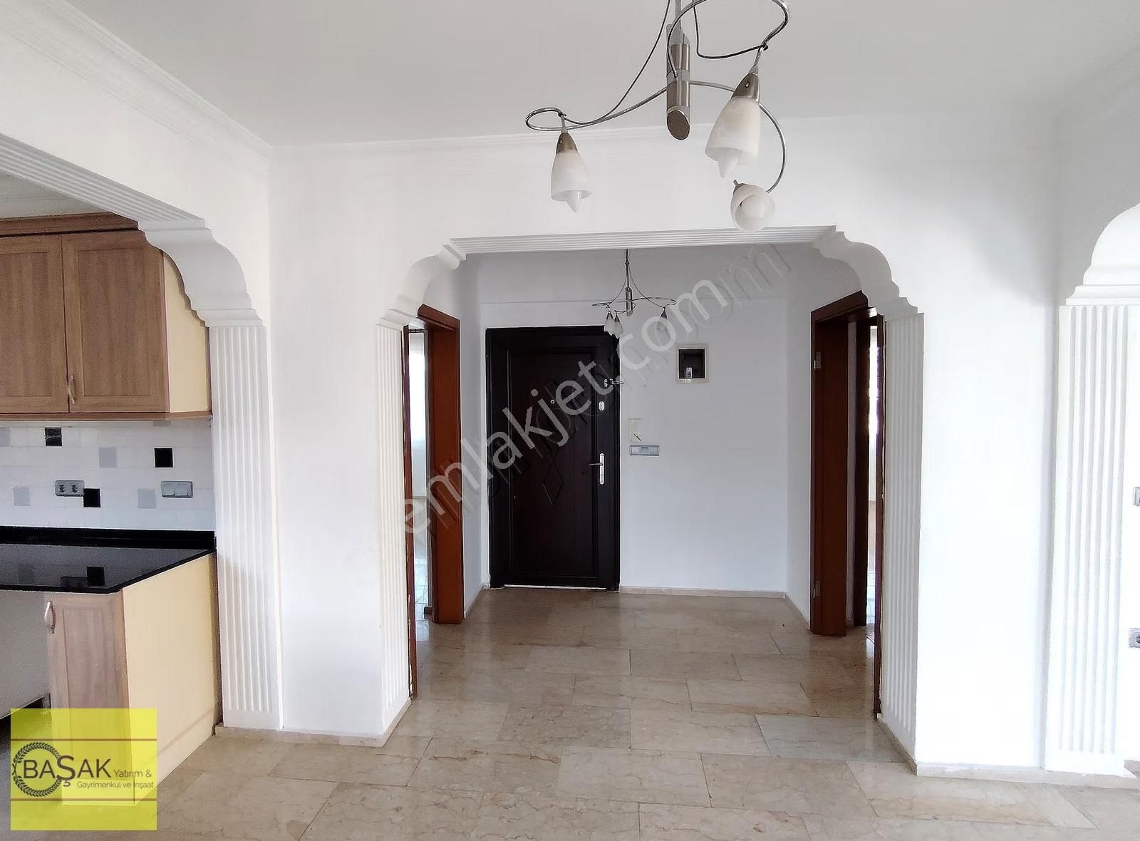 Başak Tan Havuzlu Nezih Sitede Katda Tek Daire Kiralık 5+1 - Görsel 13