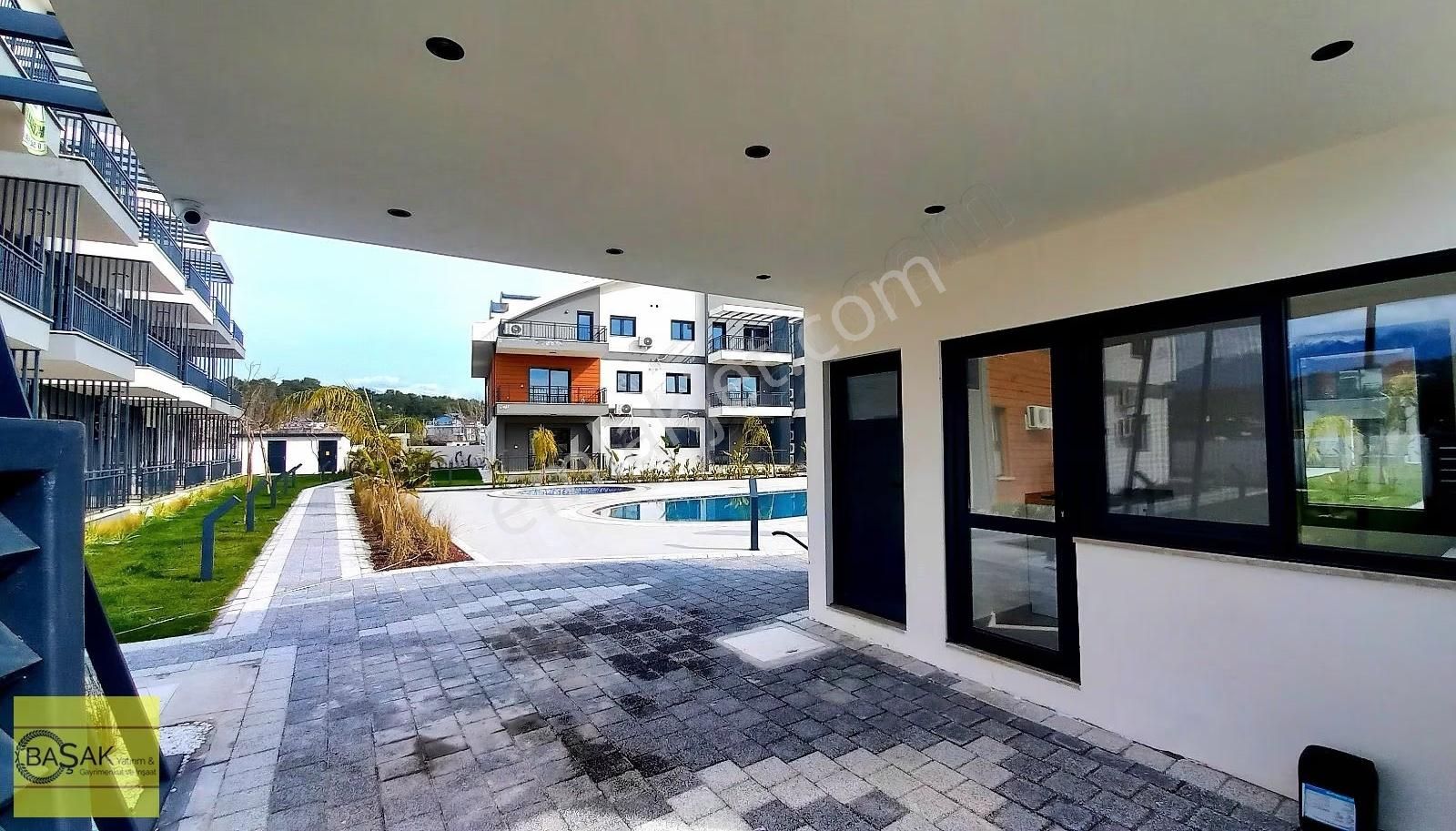 Başak Tan Fırsat Fiyat Havuzlu Elit Sitede Kiralık 1+1 - Görsel 14
