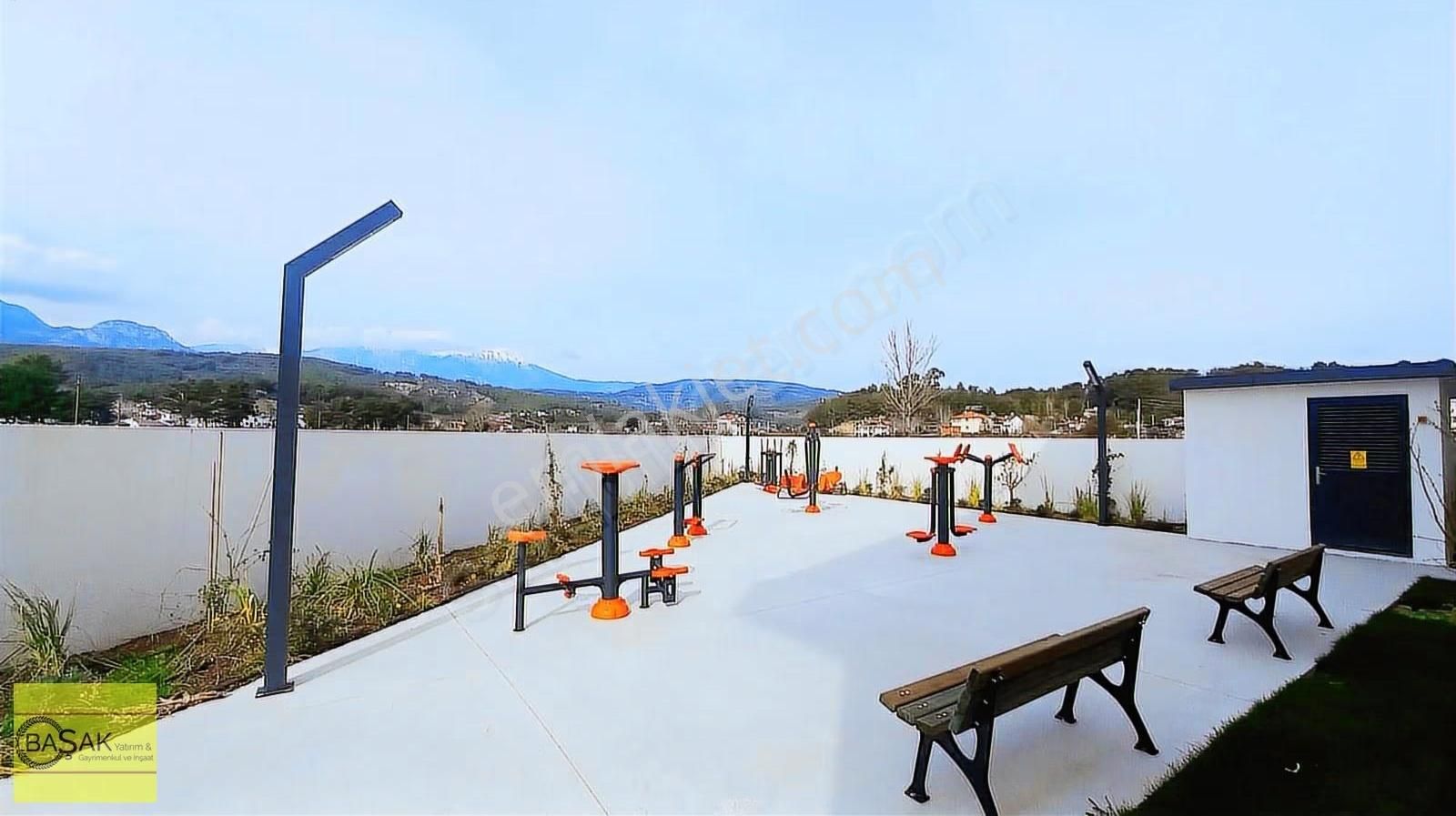 Başak Tan Fırsat Fiyat Havuzlu Elit Sitede Kiralık 1+1 - Görsel 15