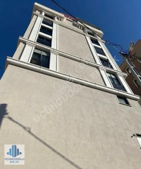 Full Eşyalı E5 E Komşu Marmaraya 200 Metre Yürüme Mesafesi. - Görsel 14