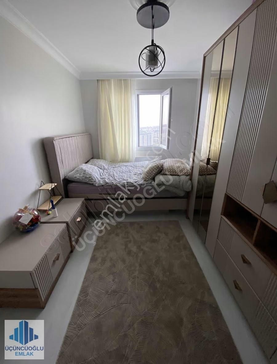 Pendik A.yesevi Mahallesinde Önü Kapanmayan Ferah Daire - Görsel 6