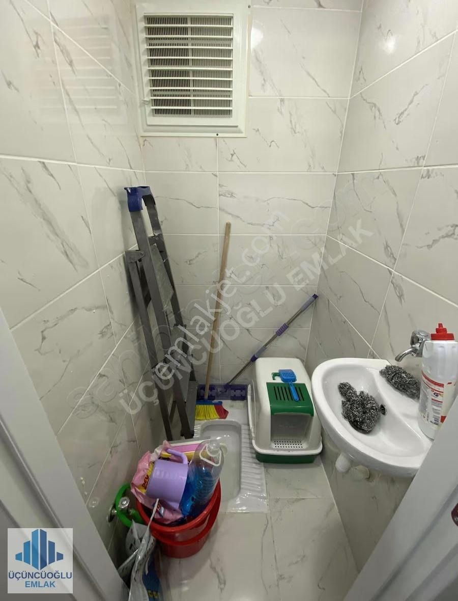 Pendik A.yesevi Mahallesinde Önü Kapanmayan Ferah Daire - Görsel 3