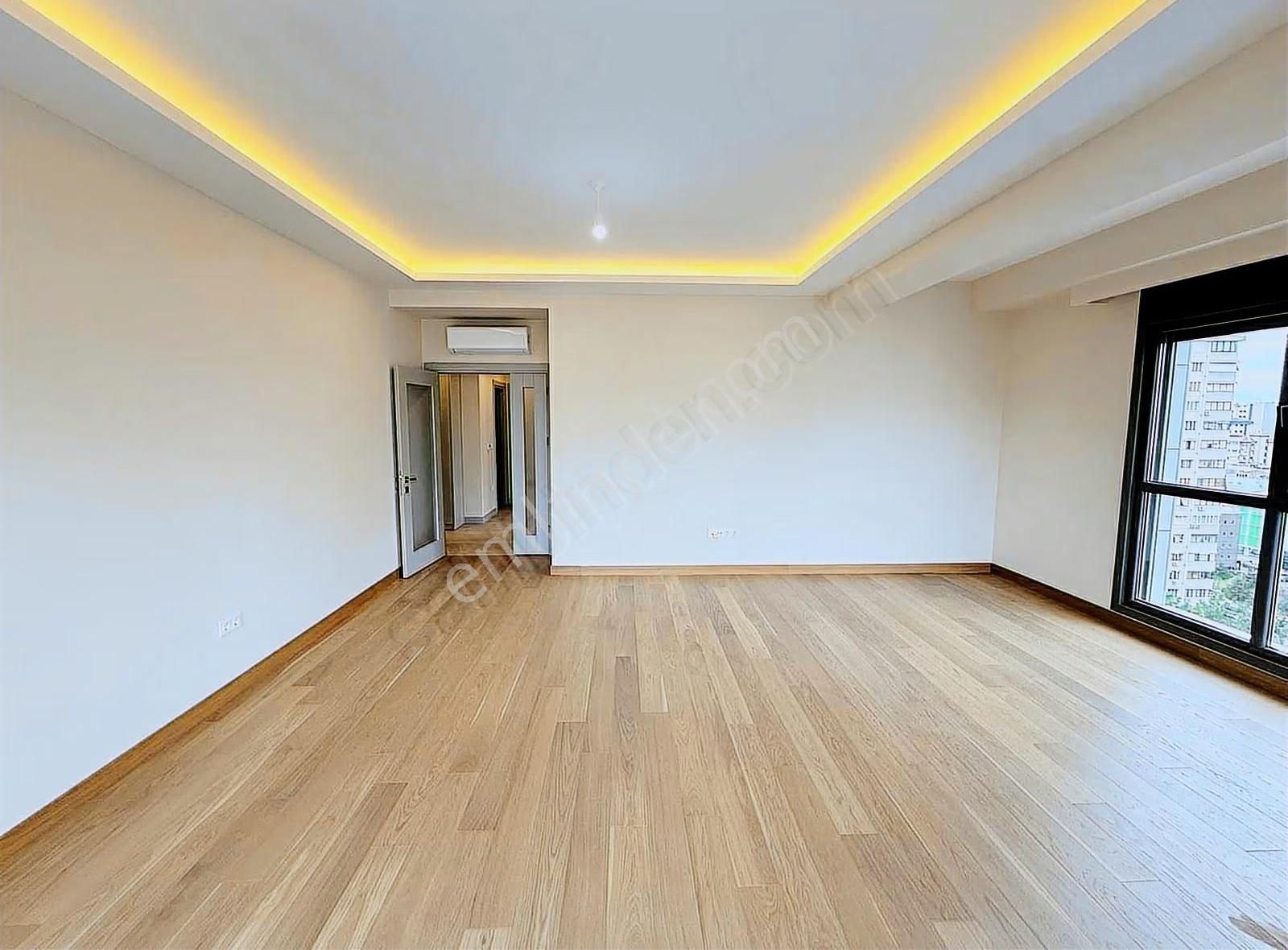 Suadiye Ulus Sokakta Sıfır, Modern Ve Ayrıcalıklı Satılık 3+1 - Görsel 12