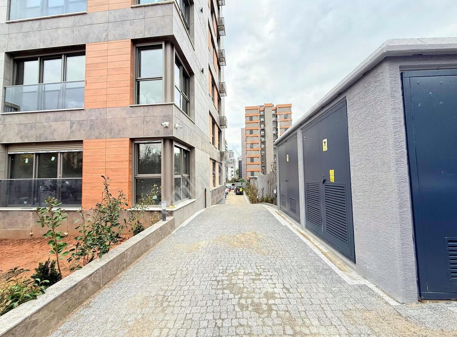 Suadiye Ulus Sokakta Sıfır, Modern Ve Ayrıcalıklı Satılık 3+1 - Görsel 16