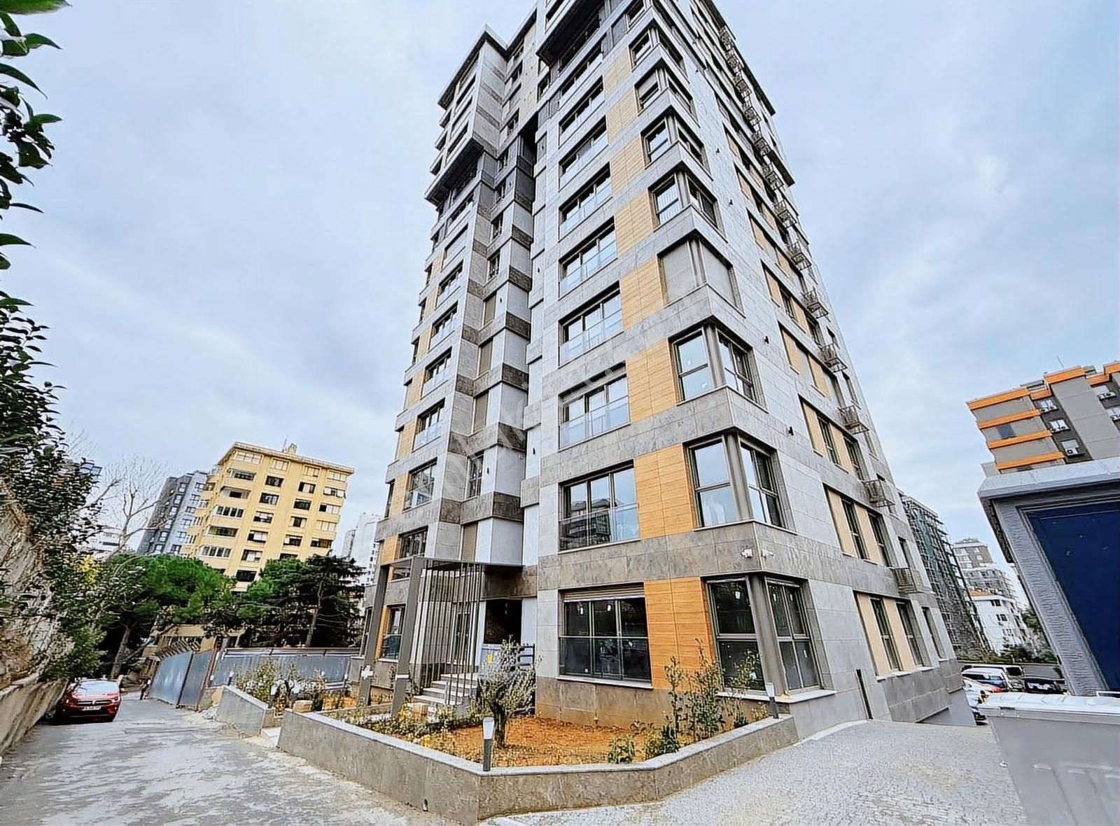 Suadiye Ulus Sokakta Sıfır, Modern Ve Ayrıcalıklı Satılık 3+1