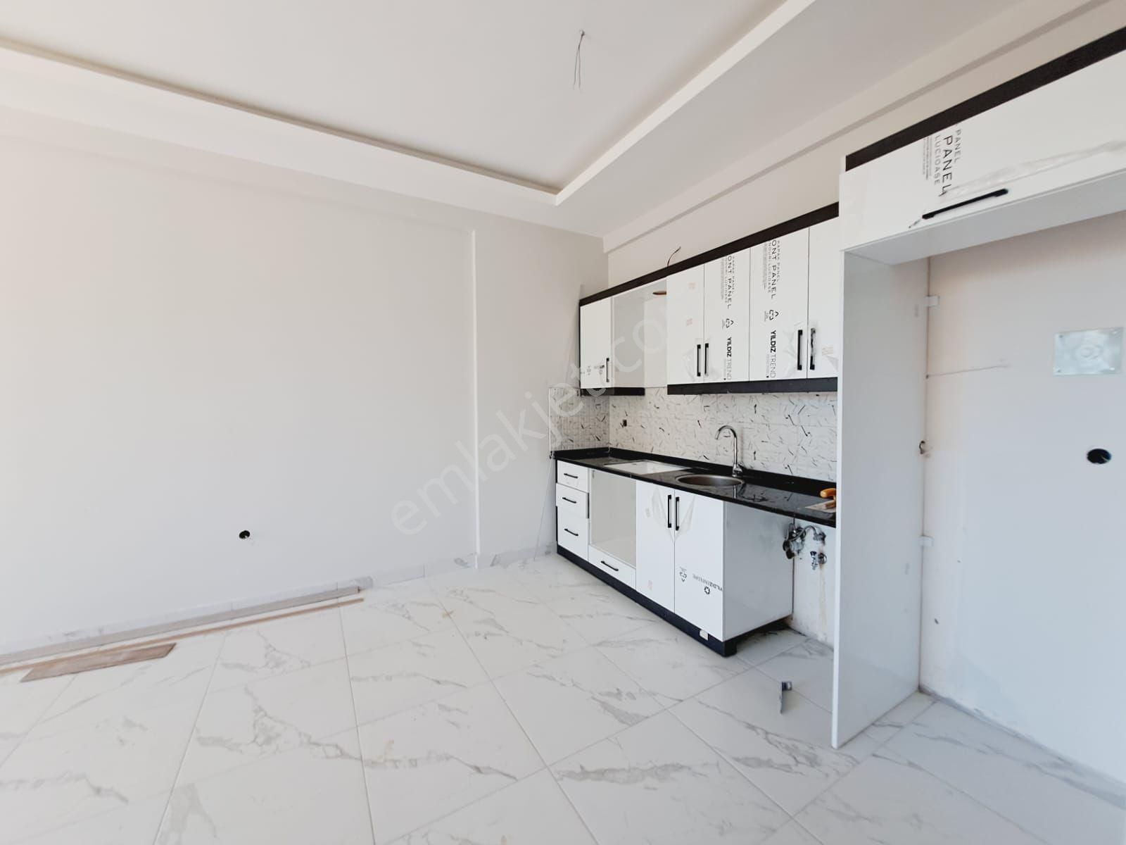 Yeni Bir Komplekste Geniş Daire Ve Denize Ve Alışveriş Merkezine Doğrudan Bir Yol - Görsel 7