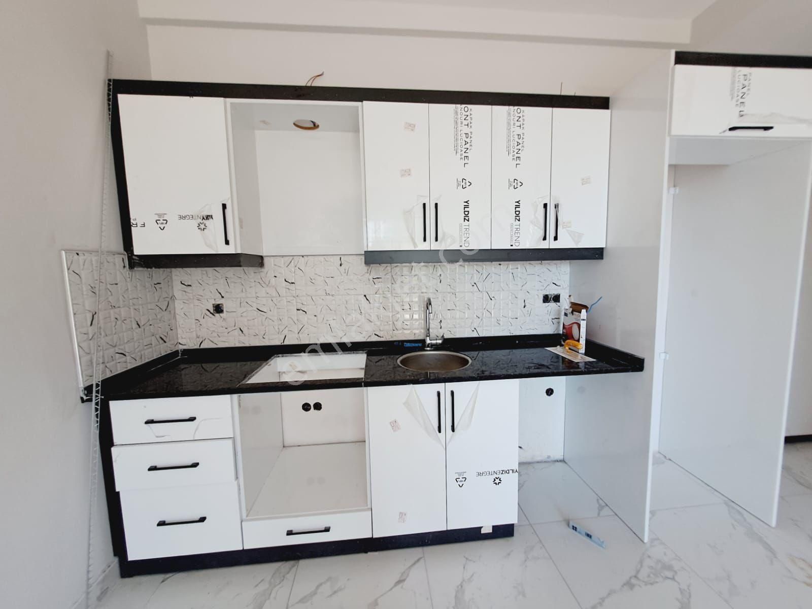 Yeni Bir Komplekste Geniş Daire Ve Denize Ve Alışveriş Merkezine Doğrudan Bir Yol - Görsel 5