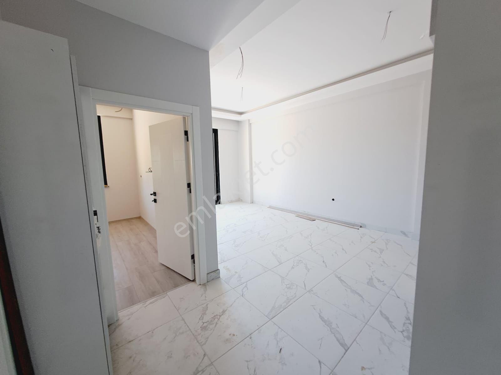 Yeni Bir Komplekste Geniş Daire Ve Denize Ve Alışveriş Merkezine Doğrudan Bir Yol - Görsel 6