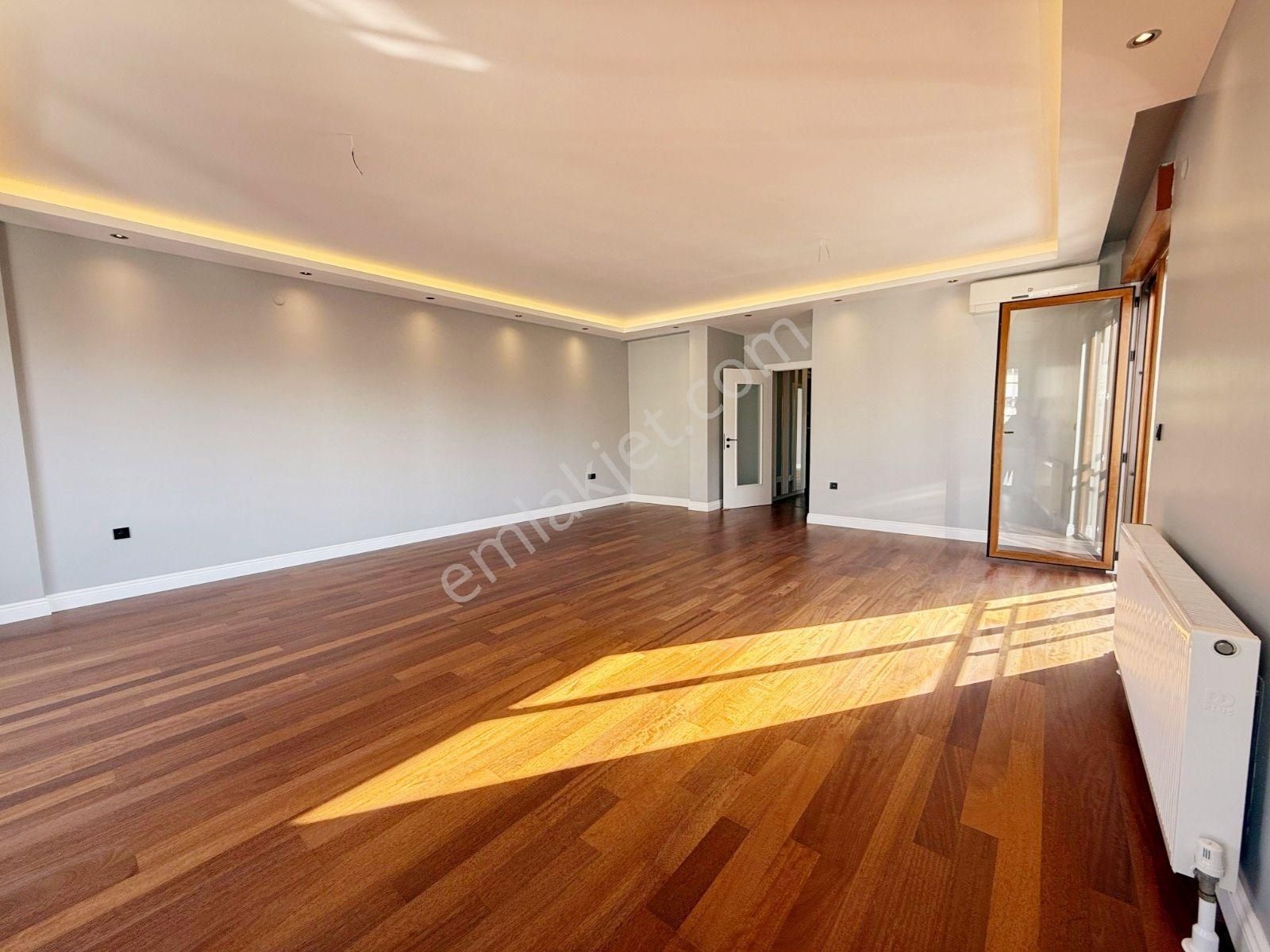 Lunas'dan Erenköy Bağdat Caddeye Yakın 130 M2 Net 3+1 Ebeveyn - Görsel 17
