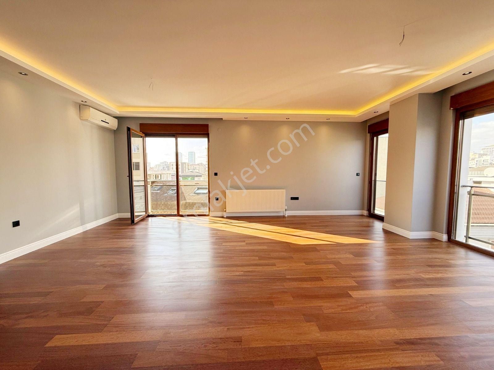 Lunas'dan Erenköy Bağdat Caddeye Yakın 130 M2 Net 3+1 Ebeveyn - Görsel 15
