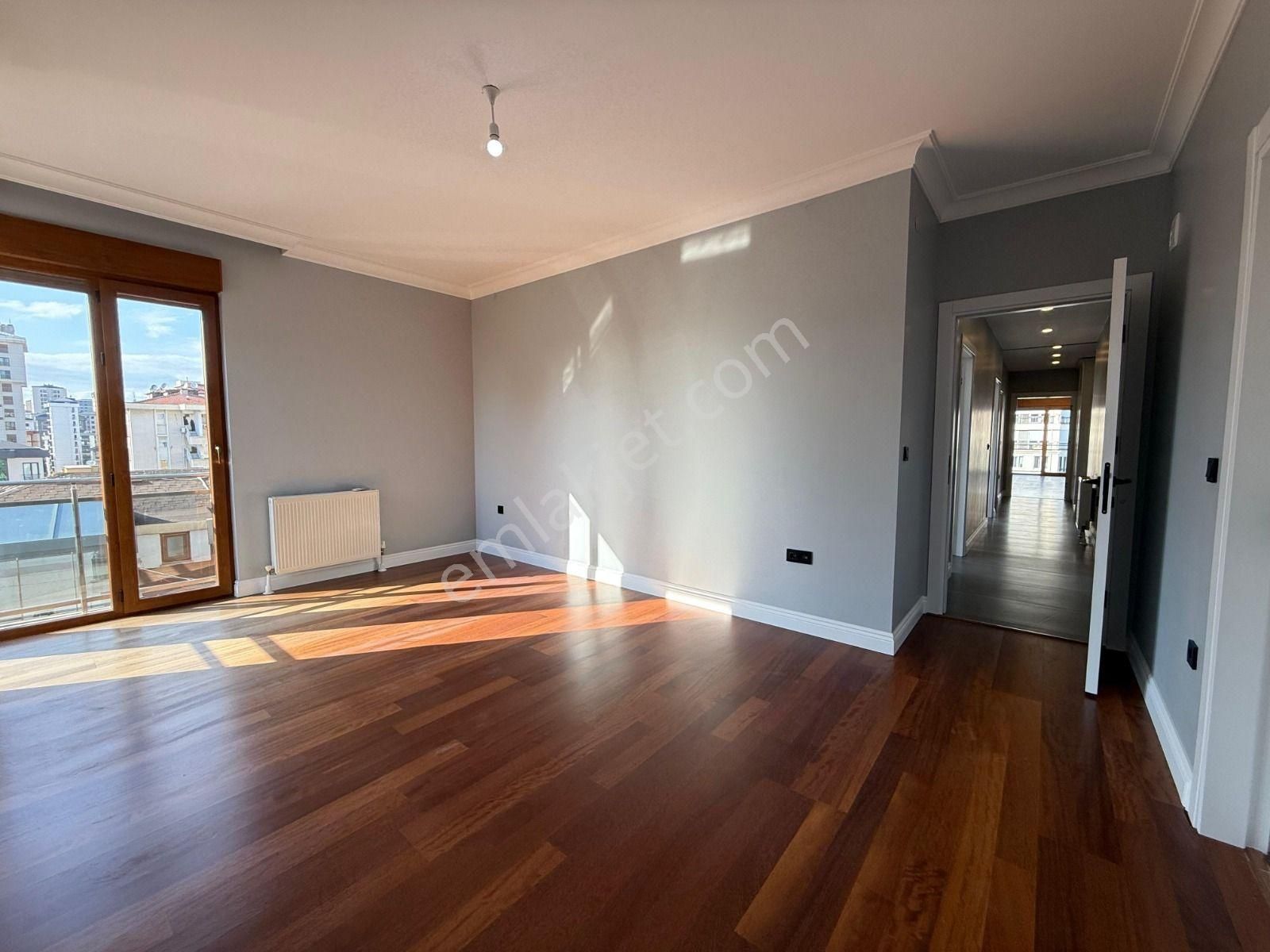 Lunas'dan Erenköy Bağdat Caddeye Yakın 130 M2 Net 3+1 Ebeveyn - Görsel 29