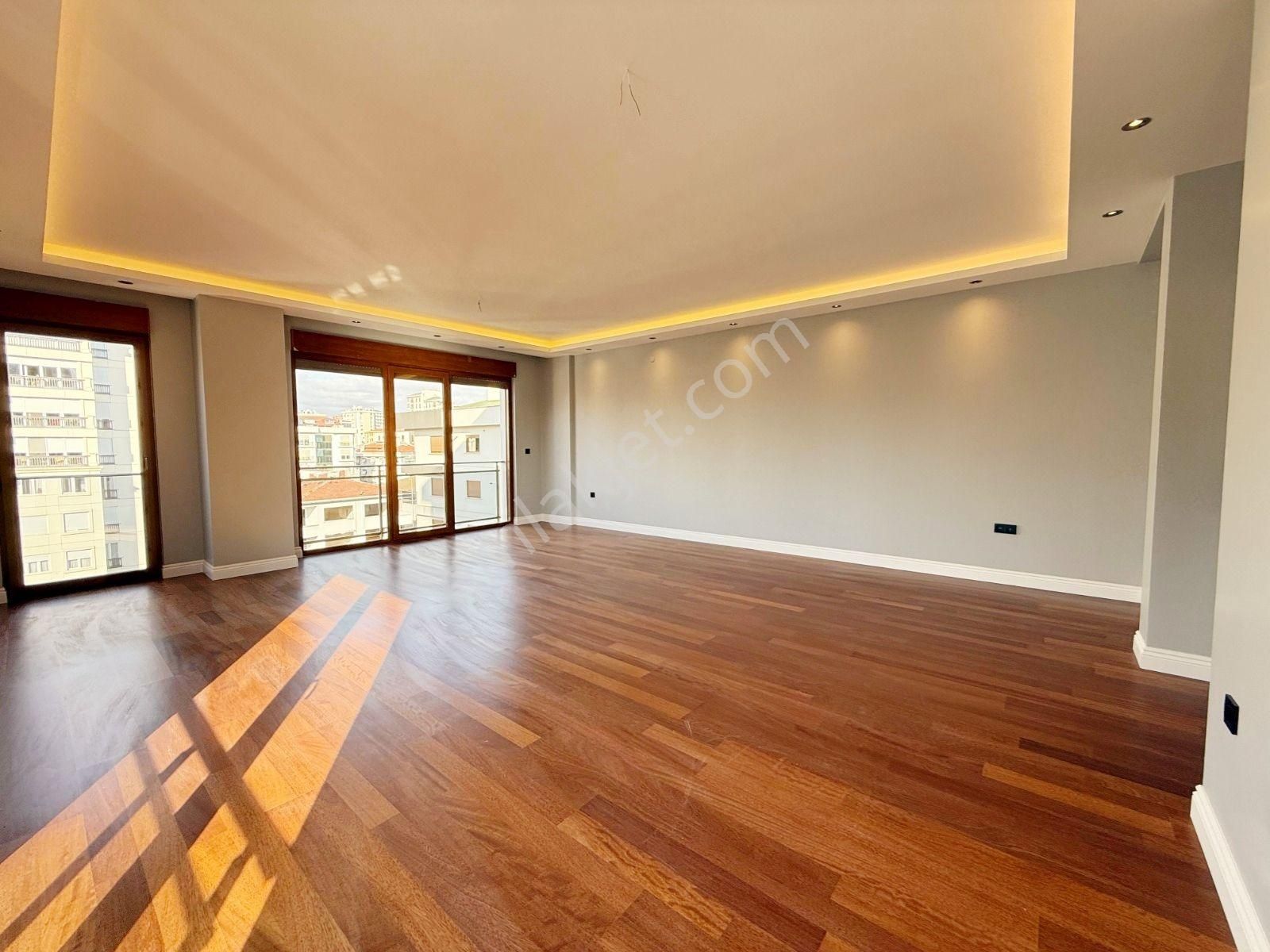 Lunas'dan Erenköy Bağdat Caddeye Yakın 130 M2 Net 3+1 Ebeveyn - Görsel 20