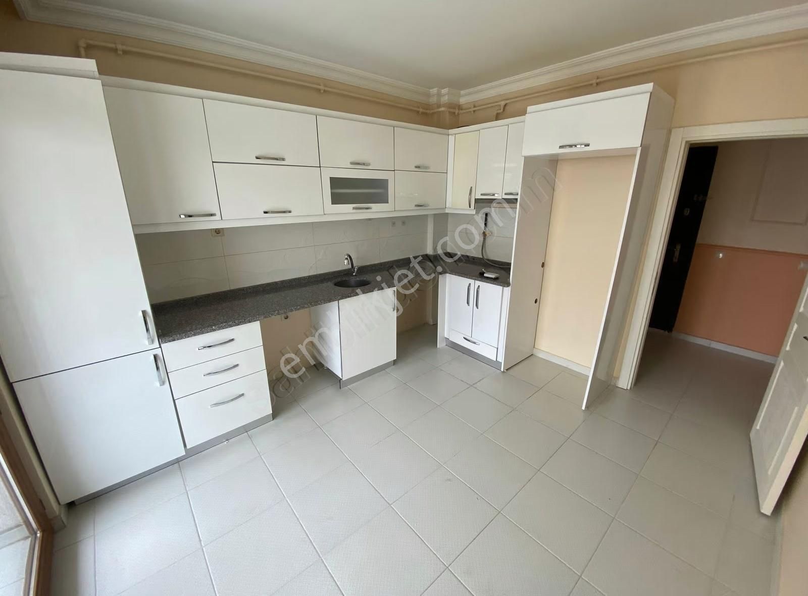 Çırağan Emlak'tan Emek Mahallesi Ertaş Bulvarı Bakımlı 3+1 Daire - Görsel 13