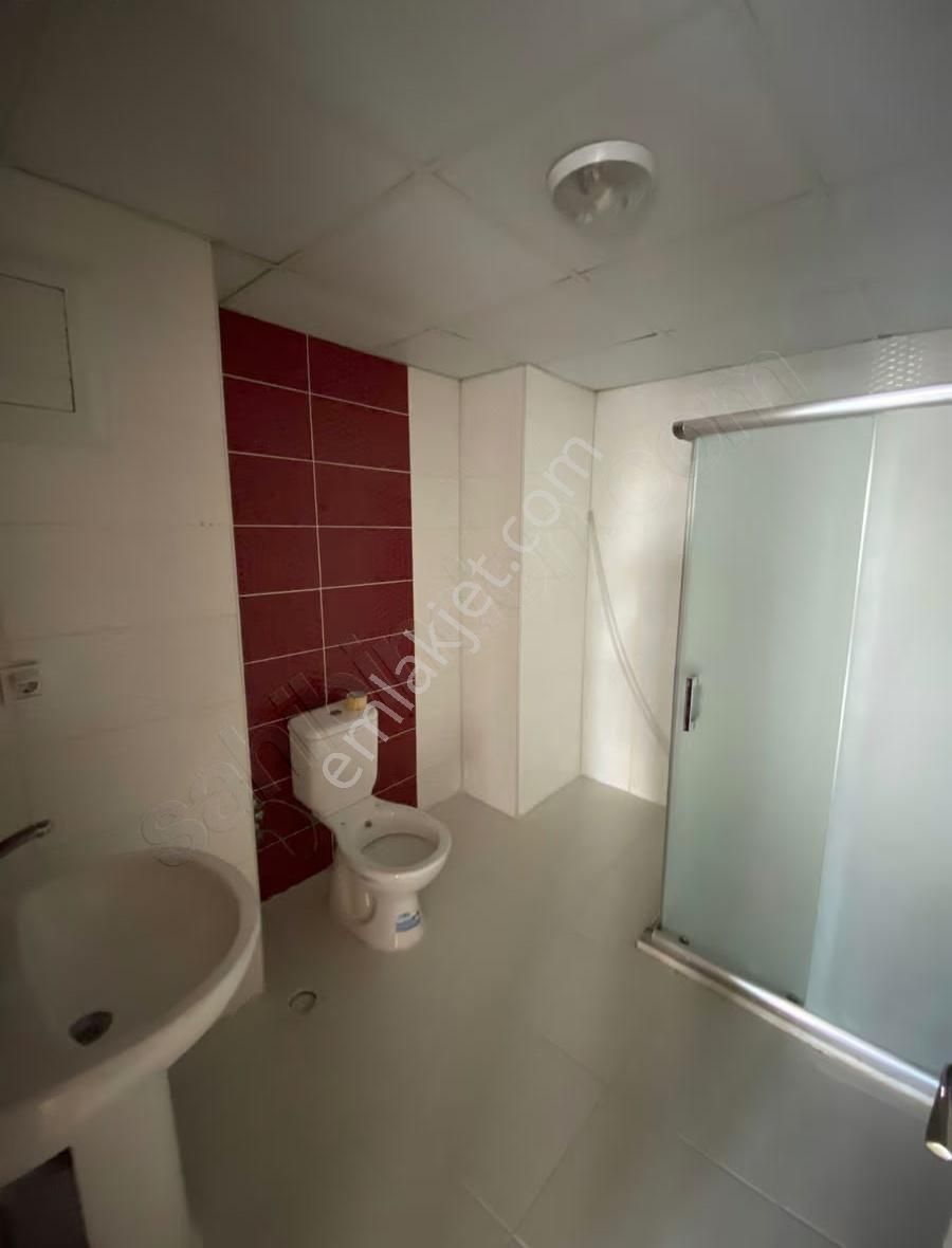 Çırağan Emlak'tan Emek Mahallesi Ertaş Bulvarı Bakımlı 3+1 Daire - Görsel 6