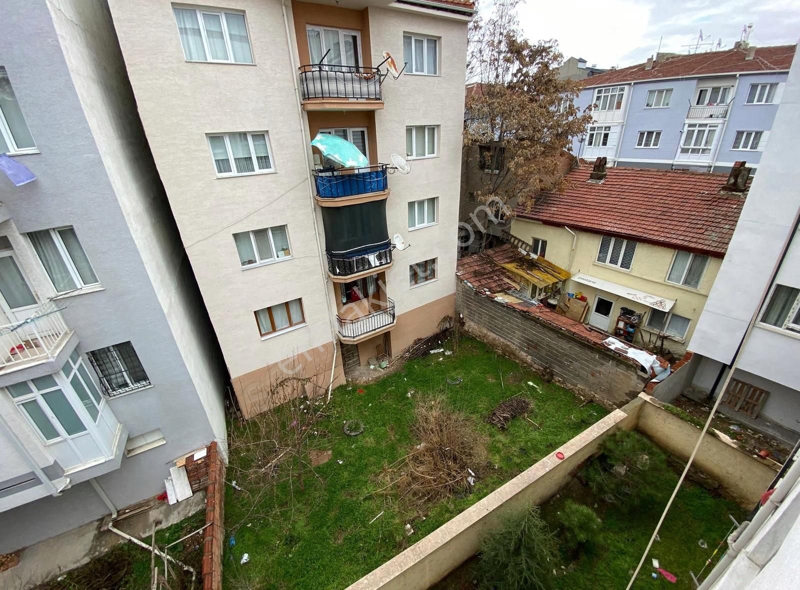 Çırağan Emlak'tan Zübeyde Hanım Bulv.( Hatboyu) Yakını 3+1 Daire - Görsel 29