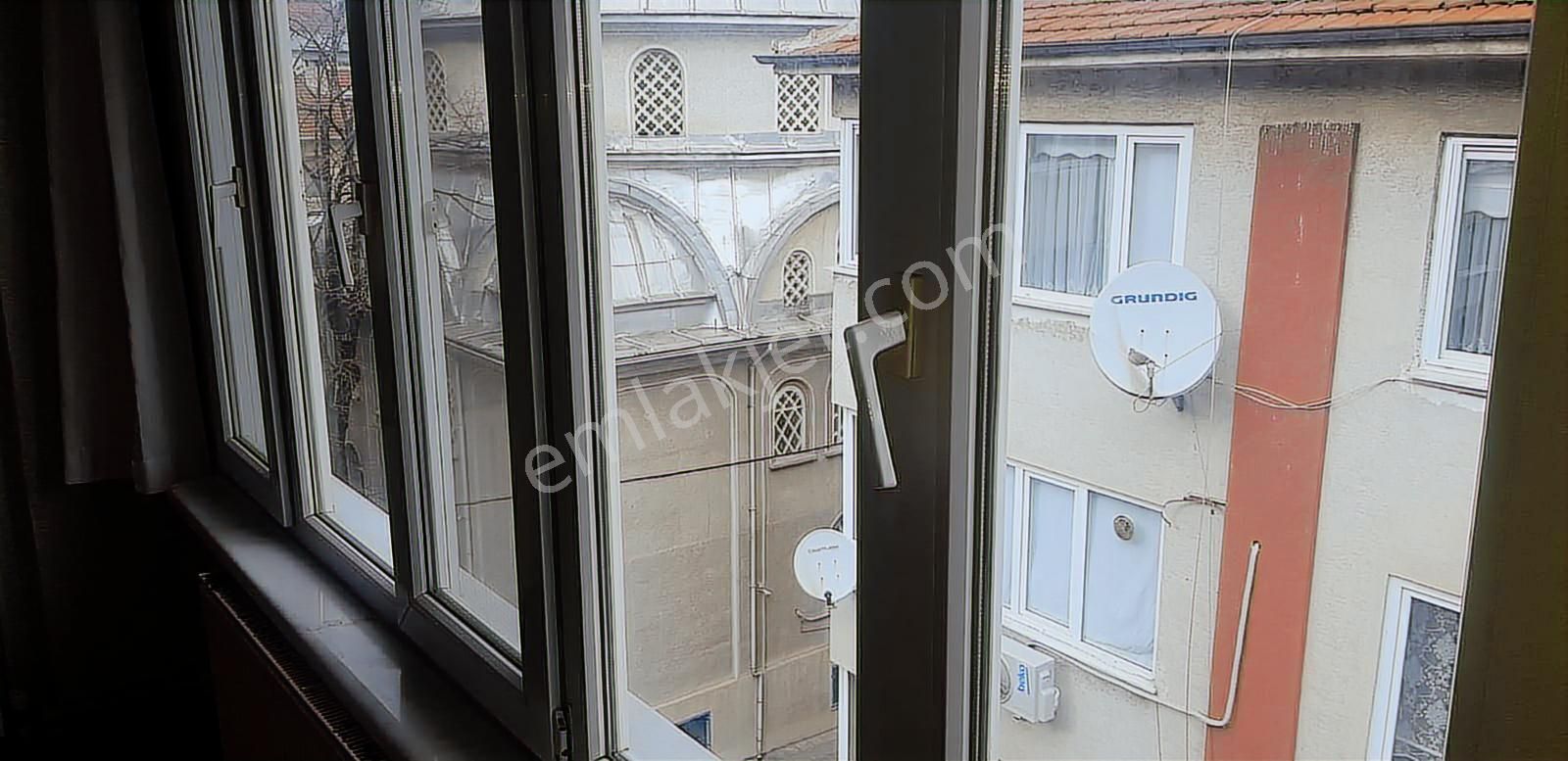 138m2 Bakımlı 3+1 Kombili Kelepir Daire - Görsel 7