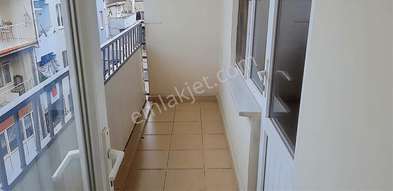 138m2 Bakımlı 3+1 Kombili Kelepir Daire - Görsel 9