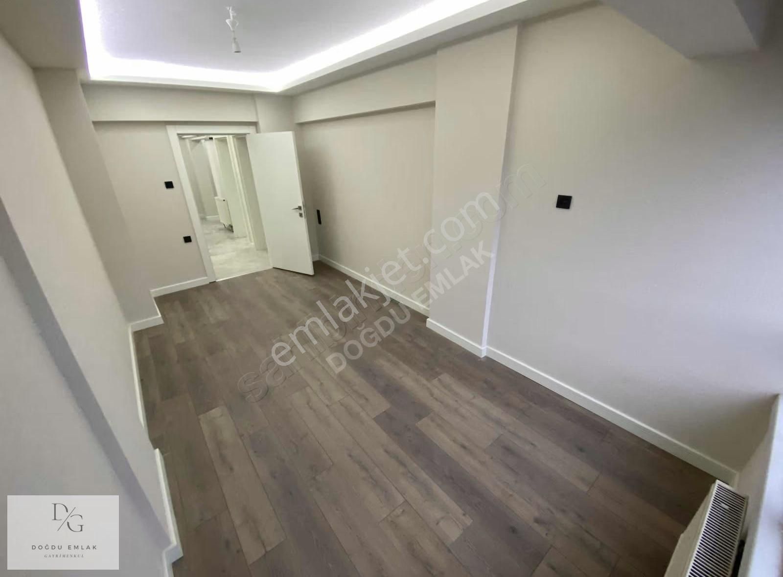 Doğdu Emlak'tan Adnan Menderes'te Full Yapılı 3+1 Geniş Daire - Görsel 19