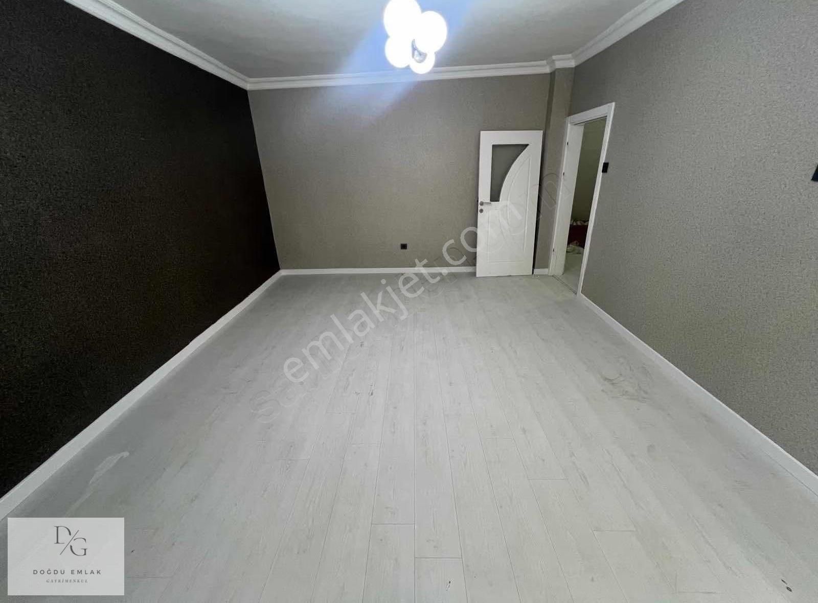 Doğdu Emlak'tan Adnan Menderes'te Bahçe Katı 2+1 Daire - Görsel 3